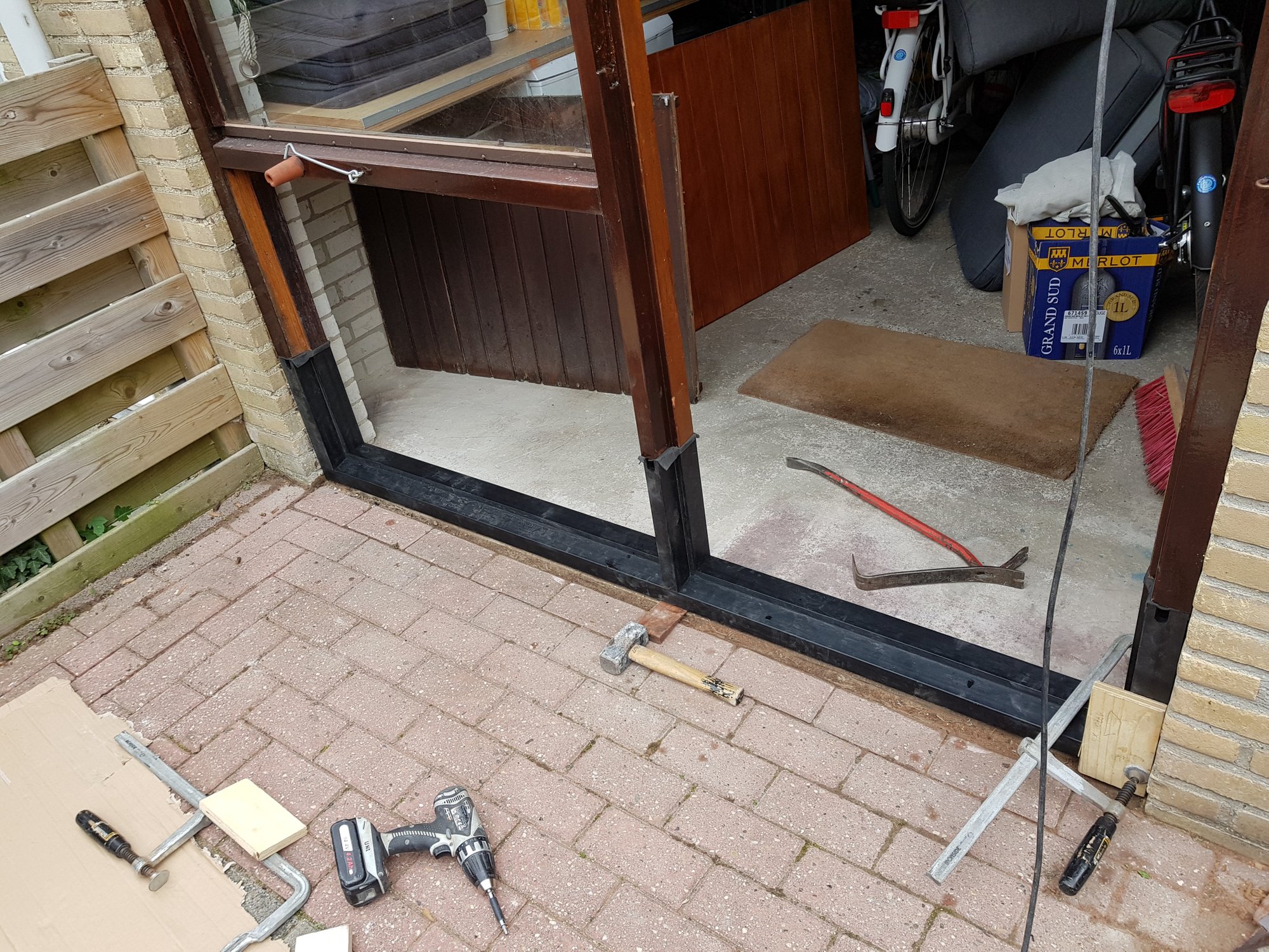 Nieuwe kozijnen - door timmerman UNI TIMMERWERKEN uit Schagen